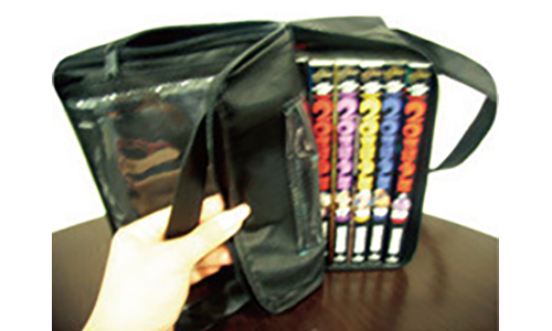 1．コミックを袋に戻す